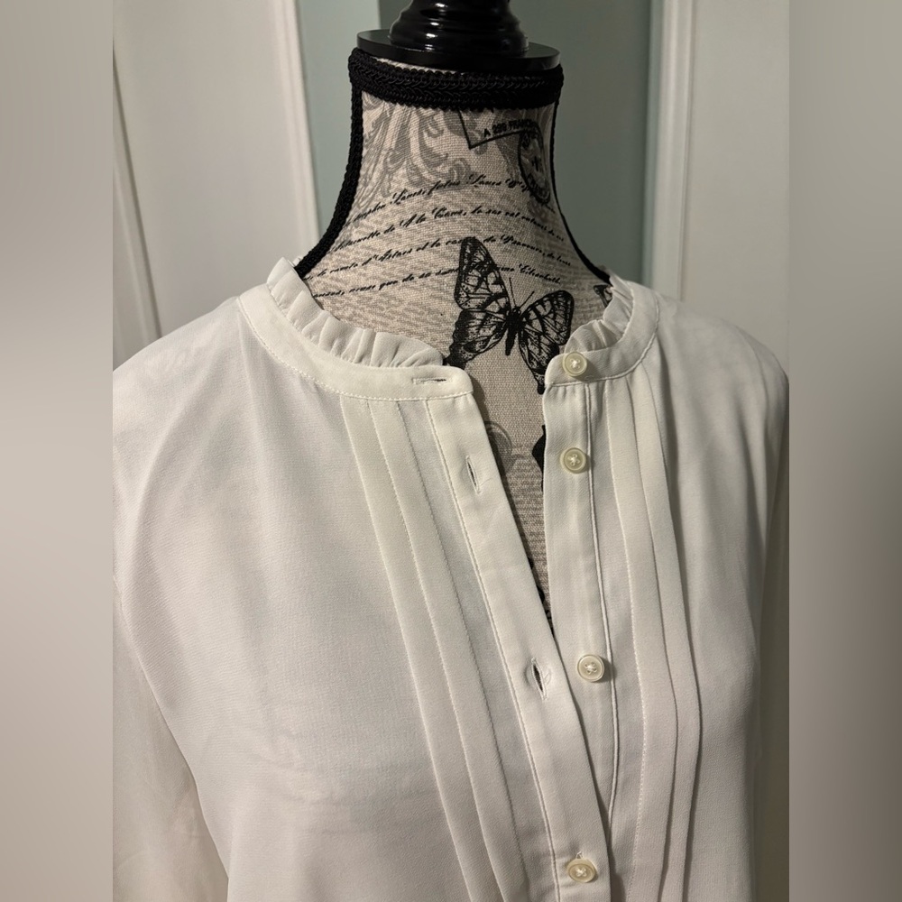 Elegant Ann Taylor White Women's Blouse